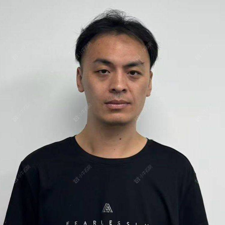 二手房经纪人马洁