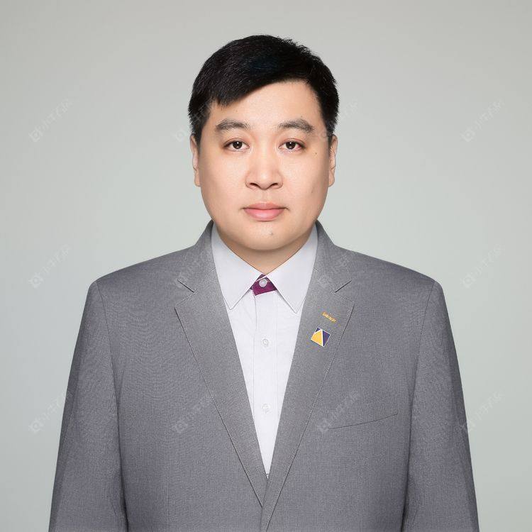 租房经纪人朱文波