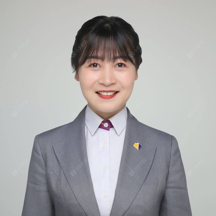 二手房经纪人徐霞