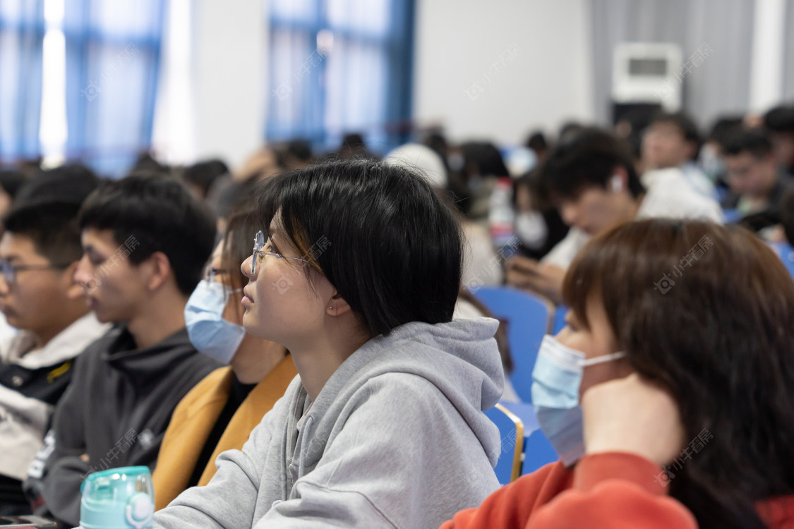 常居地产走进江苏省常州技师学院开展讲座