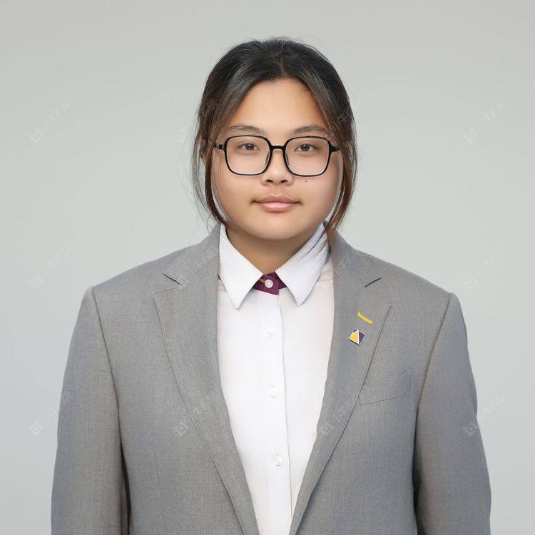 租房经纪人张丽