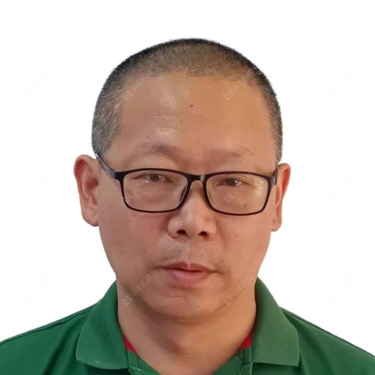 租房经纪人严立军